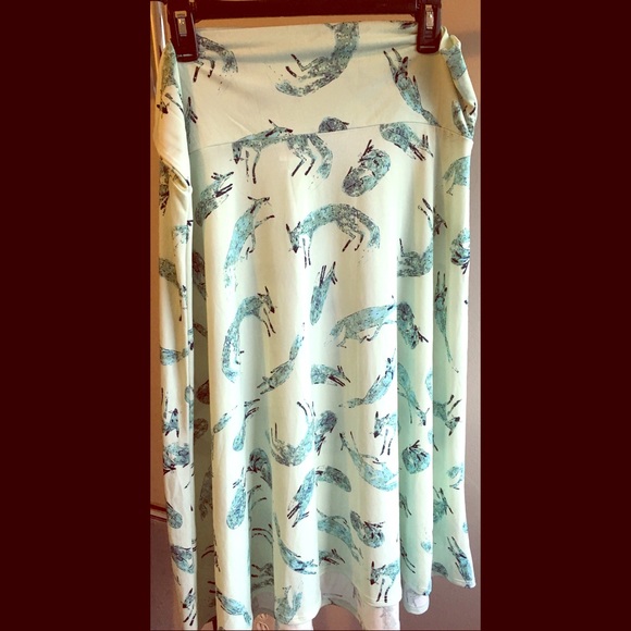 LuLaRoe Dresses & Skirts - Lularoe fox Azure skirt, size 2X NWOT