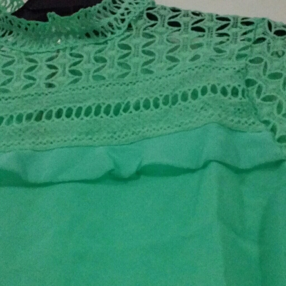 NEW mint blouse - Picture 2 of 2