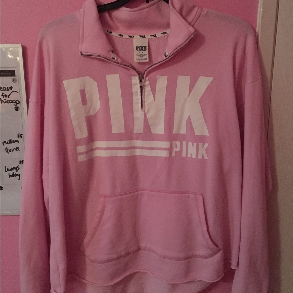 VS PINK QUARTER ZIP