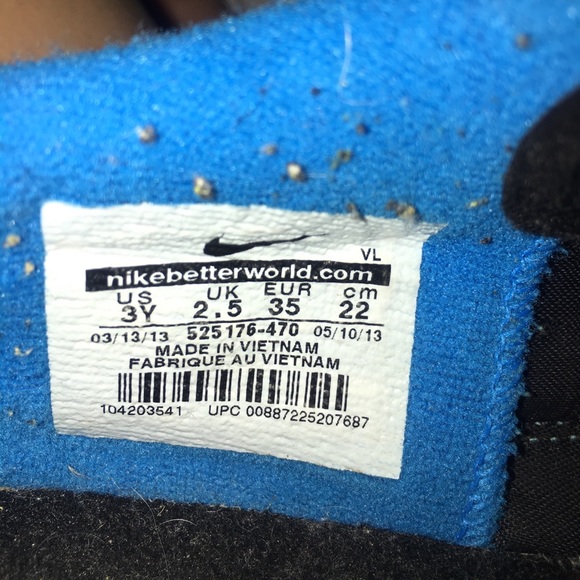 boys nike cleats - Picture 3 of 3