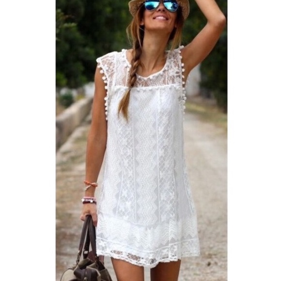 Dresses & Skirts - White lace dress NWOT 🌺