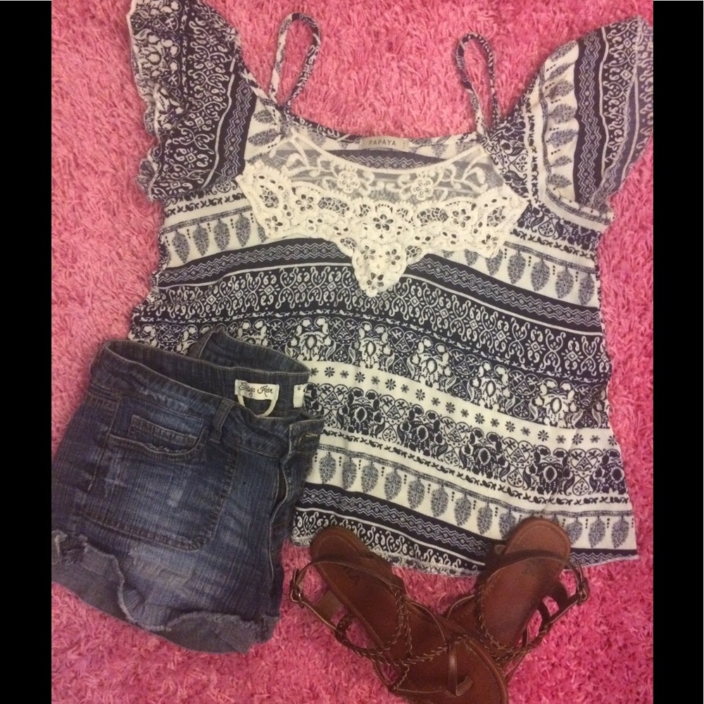 Patterned cold shoulder top