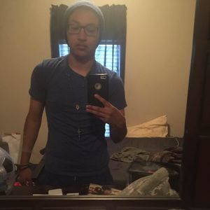 Meet your Posher, Devin