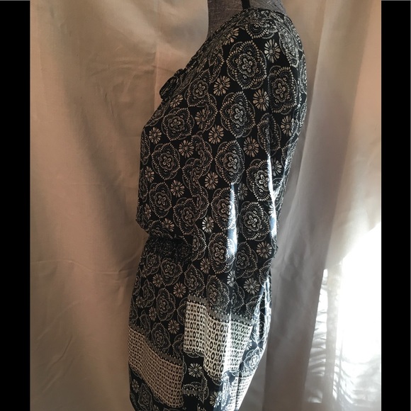 Black & White Romper size XS - Picture 6 of 8