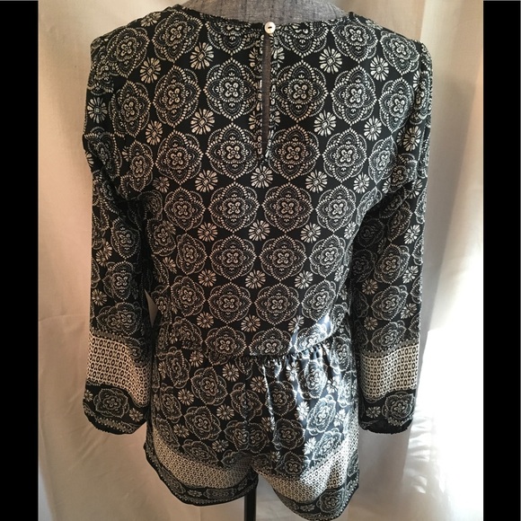 Black & White Romper size XS - Picture 5 of 8