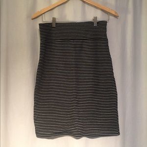 Black&white striped American Apparel pencil skirt