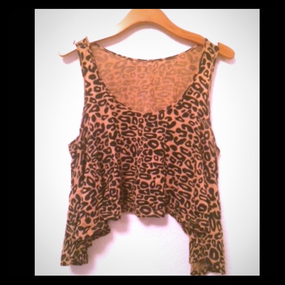 OBESITY + SPEED LEOPARD CROP TOP FROM UO - Picture 2 of 7