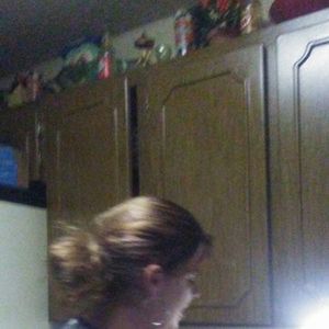 Meet your Posher, Stefanie