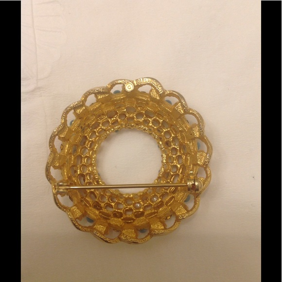 "Song of India" Brooch - Picture 3 of 3