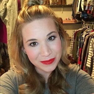 Meet your Posher, Jayme