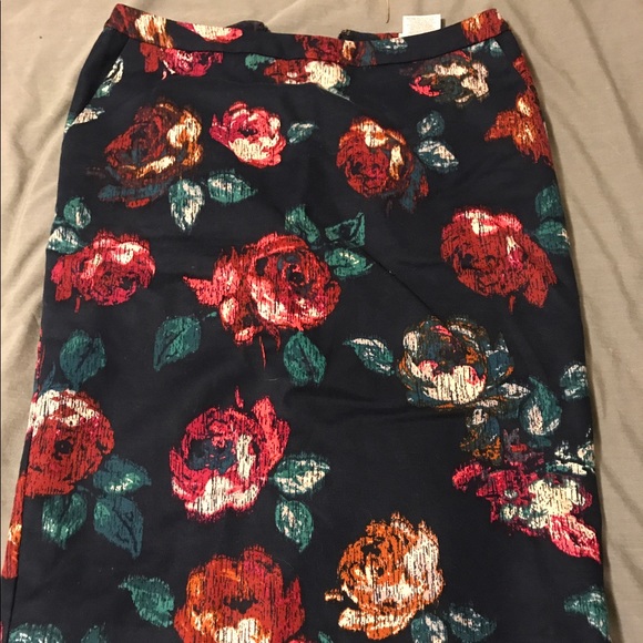 Merona Pencil Skirt - Picture 1 of 3