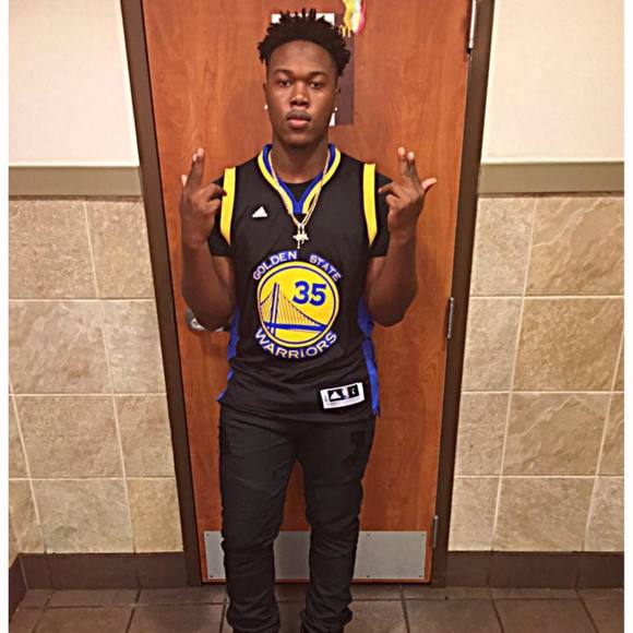 Meet your Posher, Kenneth - Picture 1 of 1