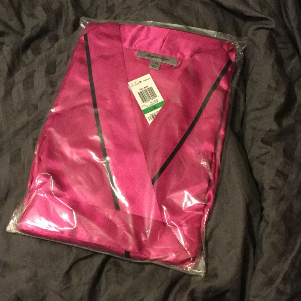 Morgan Taylor Fuschia & Black Silky "Love" Robe
