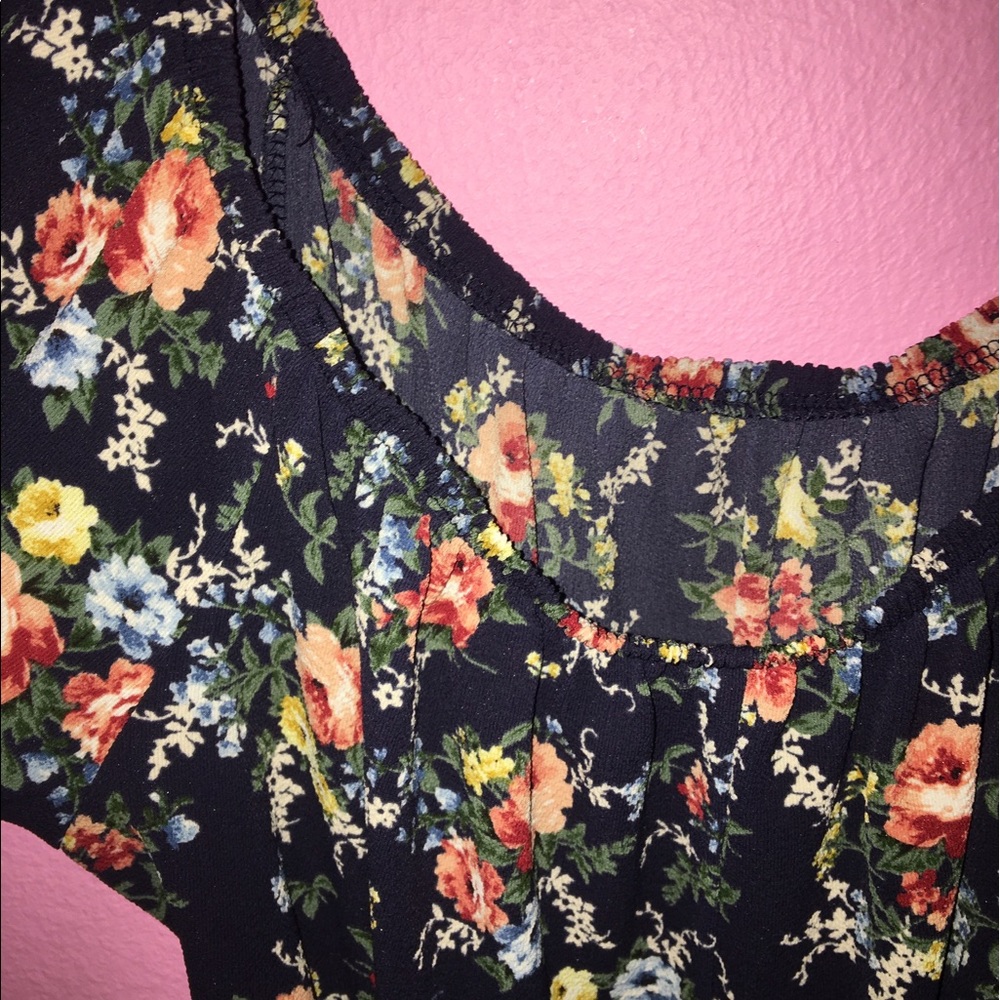 FLORAL ROMPER - Picture 2 of 2