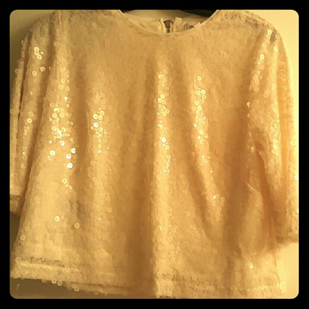Sequence crop top