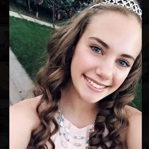 Meet your Posher, Sydnie