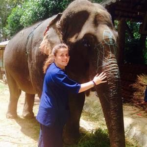 Meet your Posher, Julia