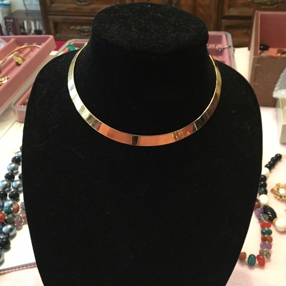 Necklace - Picture 1 of 1