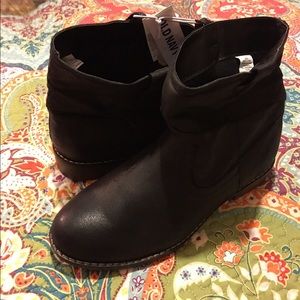 Ankle boots BNWT