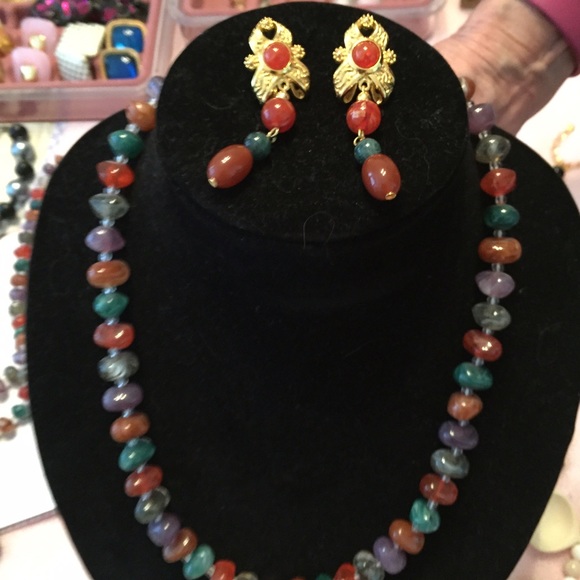 SET of necklace and earrings - Picture 1 of 1