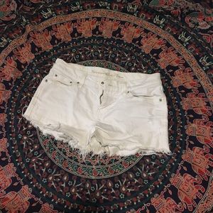 White Levi shorts