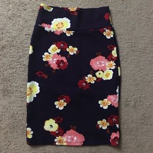 Lularoe Cassie skirt