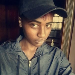 Meet your Posher, Cierra