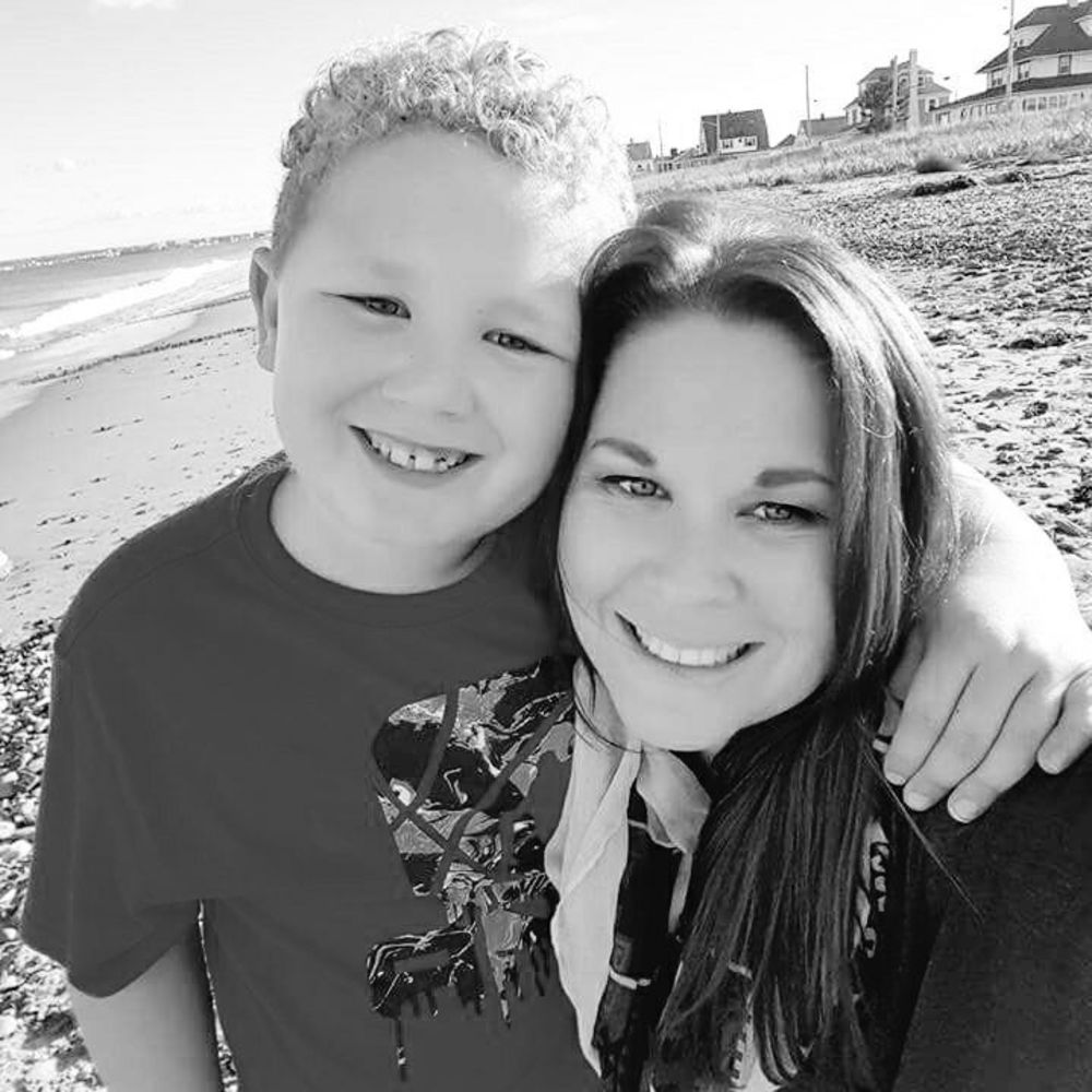 Meet your Posher, Raychyl