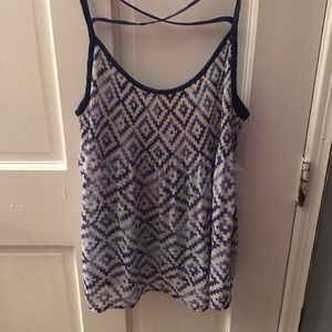 Vera Wang tank top