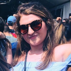 Meet your Posher, Gillian