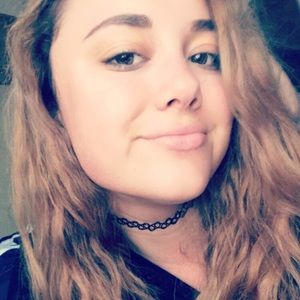 Meet your Posher, Antonia