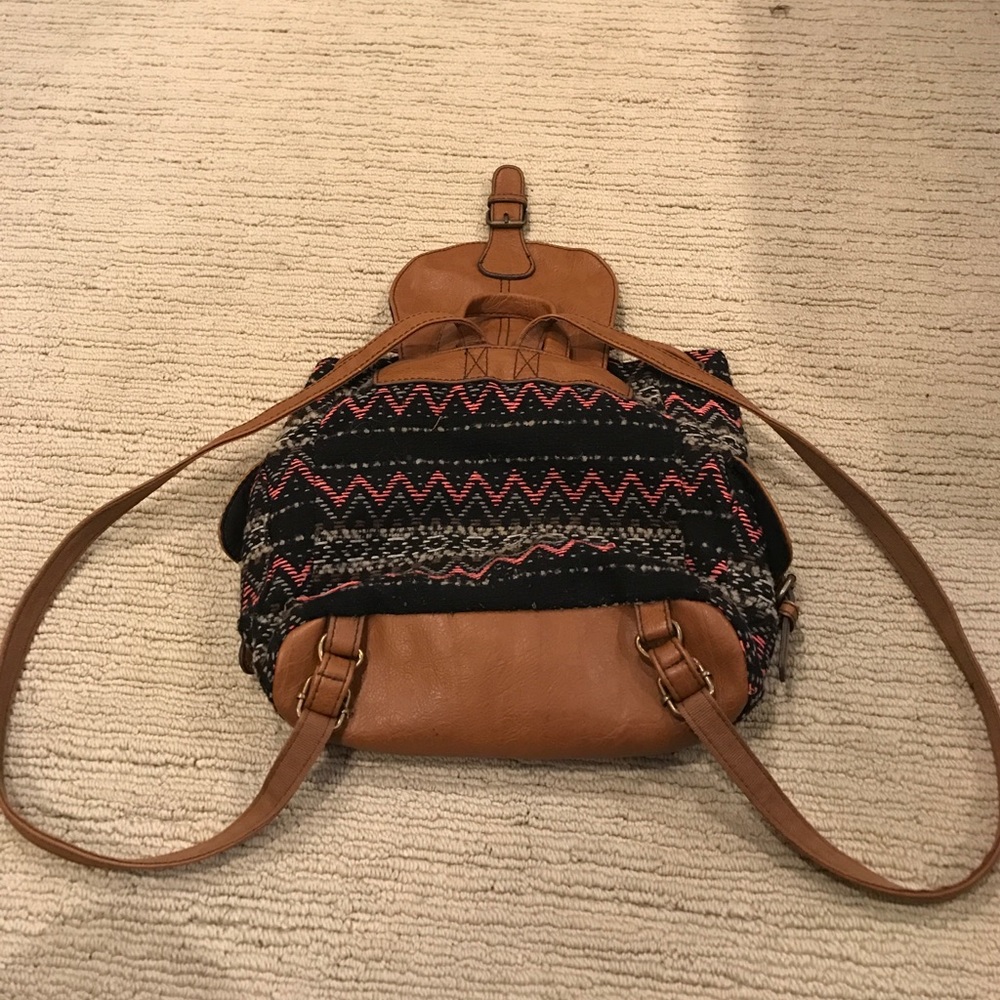 Aztec Print Mini backpack - Picture 2 of 6