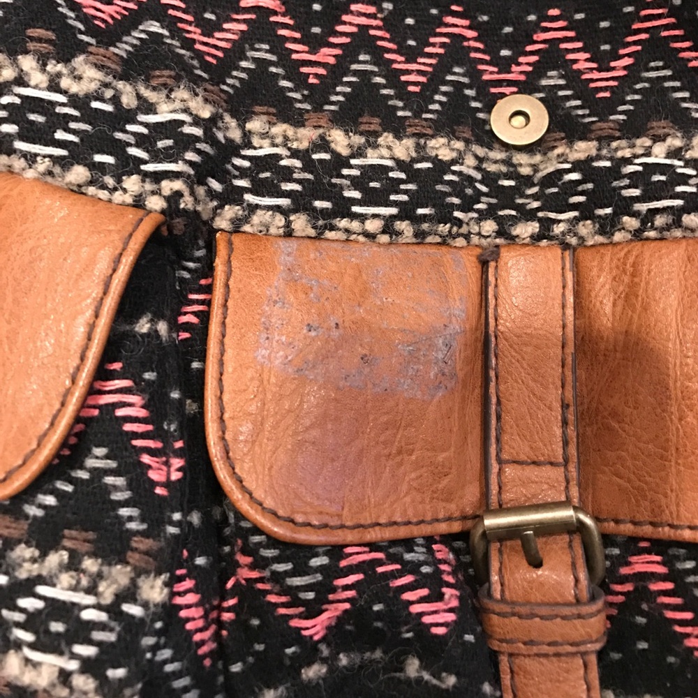 Aztec Print Mini backpack - Picture 3 of 6