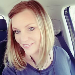 Meet your Posher, Nickie