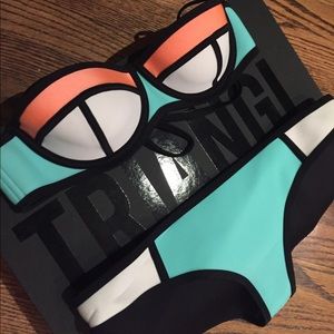 Triangl Poppy Colorblock Bikini