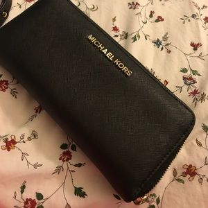 Continental wallet MK ✔️💯