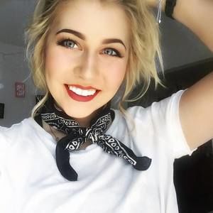 Meet your Posher, Maddi