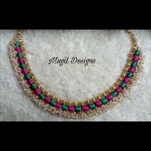 Meet your Posher, Monosha