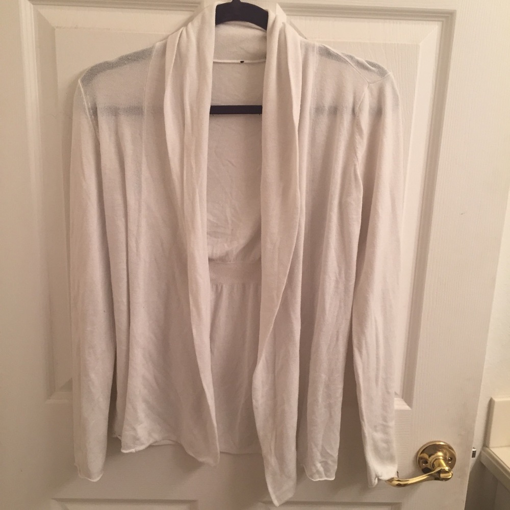 WHITE CARDIGAN
