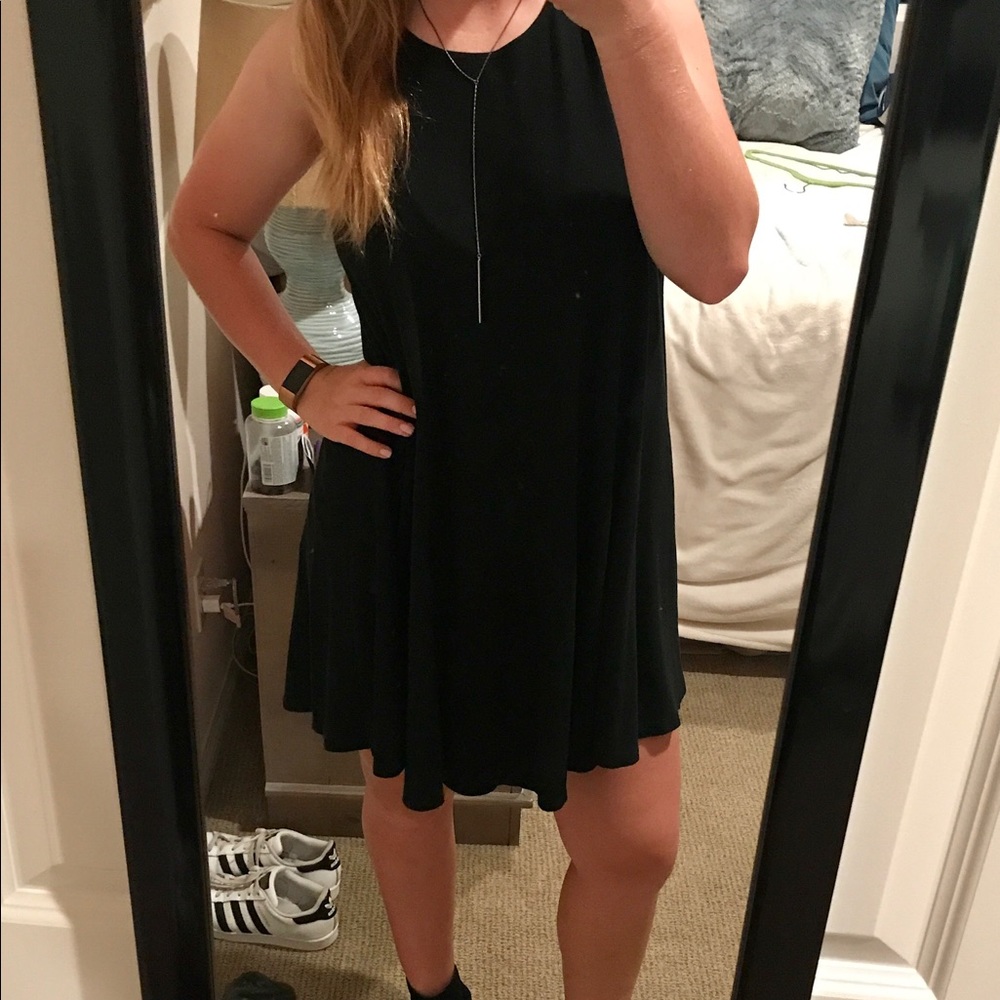 Brandy Melville Flowy Dress