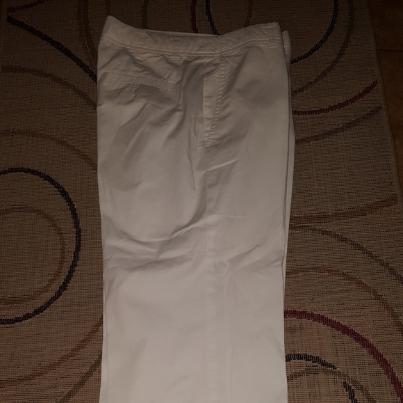 Capris - Picture 1 of 3