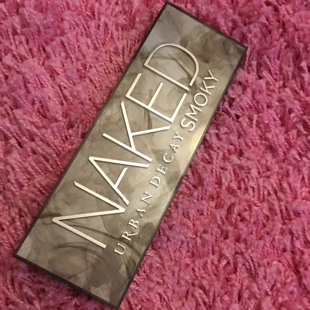 Naked Smokey Palette