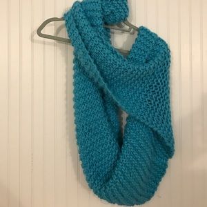 Big fluffy Urban Outfitters scarf! Never worn!