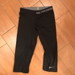 Nike Capri Leggings