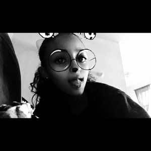 Meet your Posher, Zoey