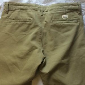 AG Capri Pants