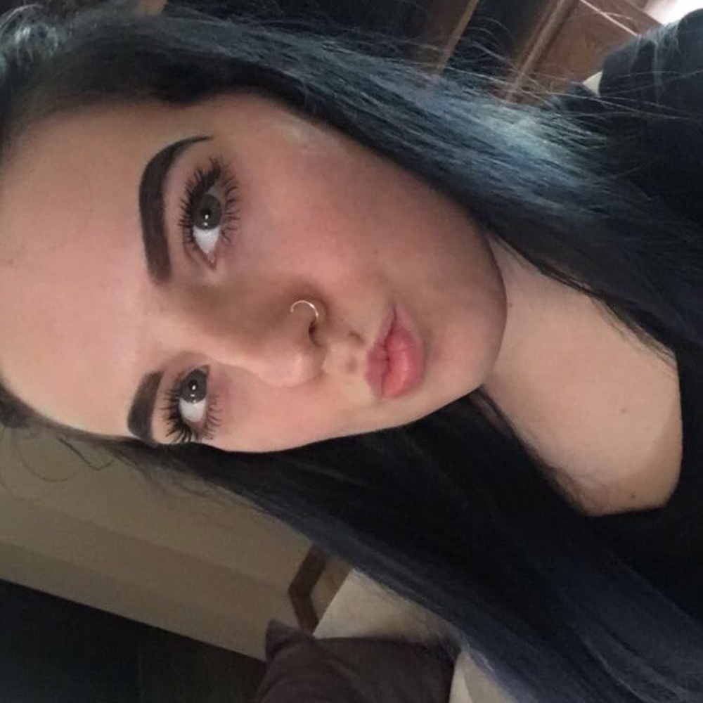 Meet your Posher, Karly