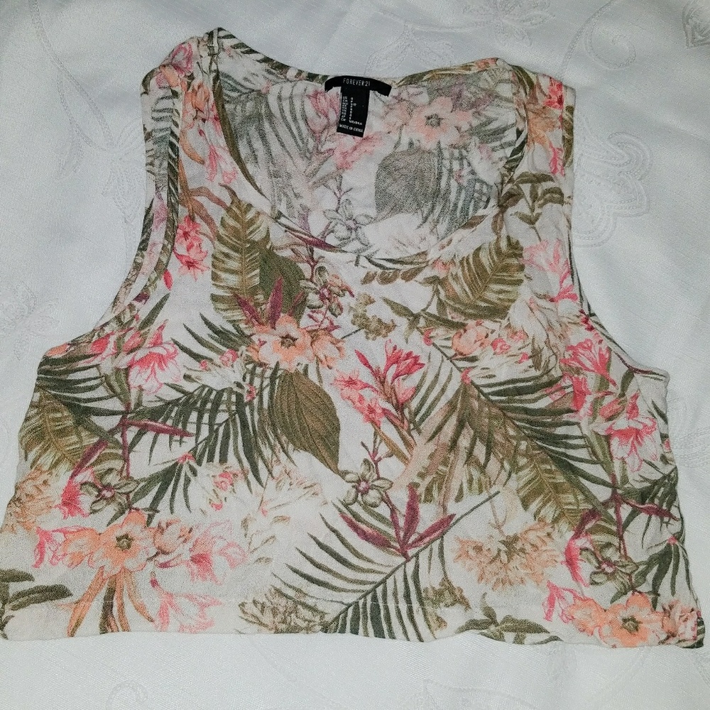 ♥Forever 21Crop Top ♥