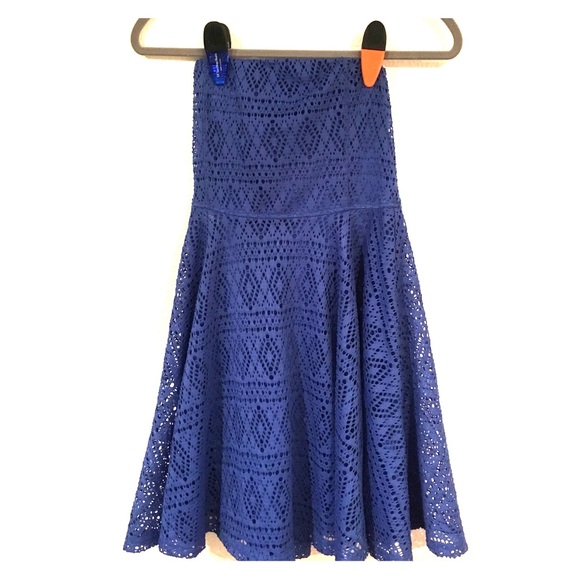 Express strapless cinched waist crochet dress - Picture 1 of 3
