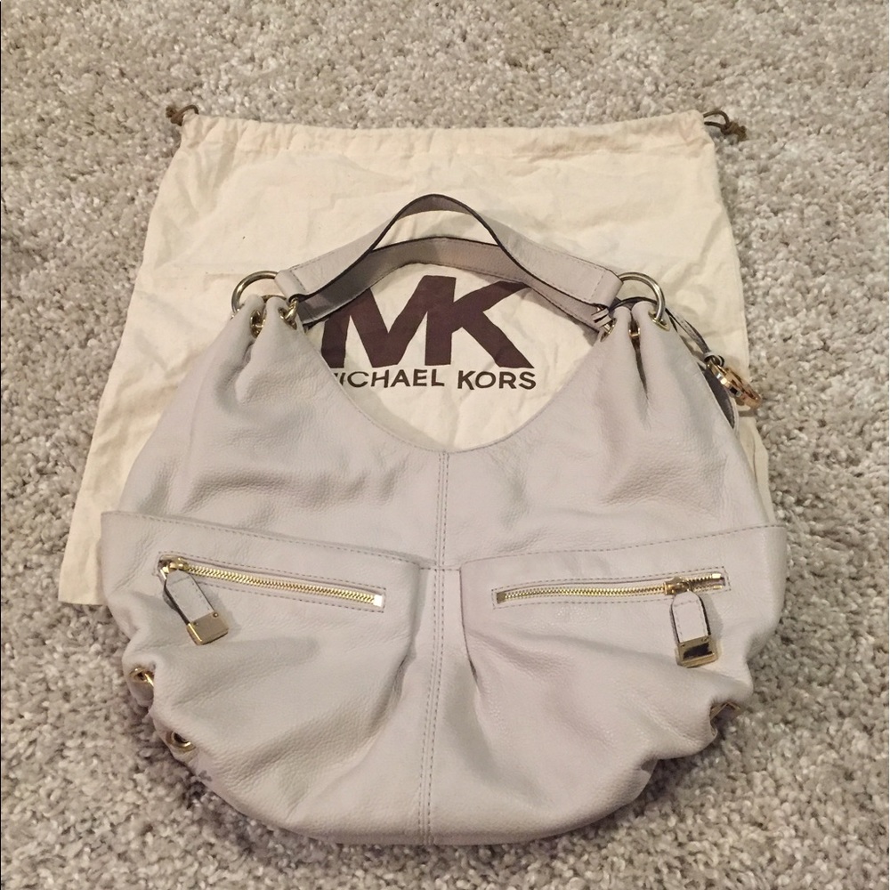 Michael Kor's Cream/gold Hobo style Purse!
